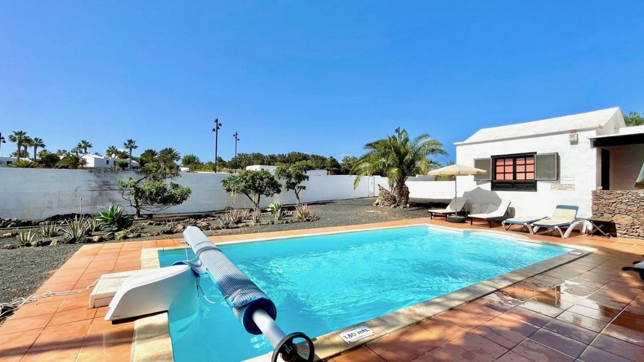Villa Estefania Плайя-Бланка Екстер'єр фото